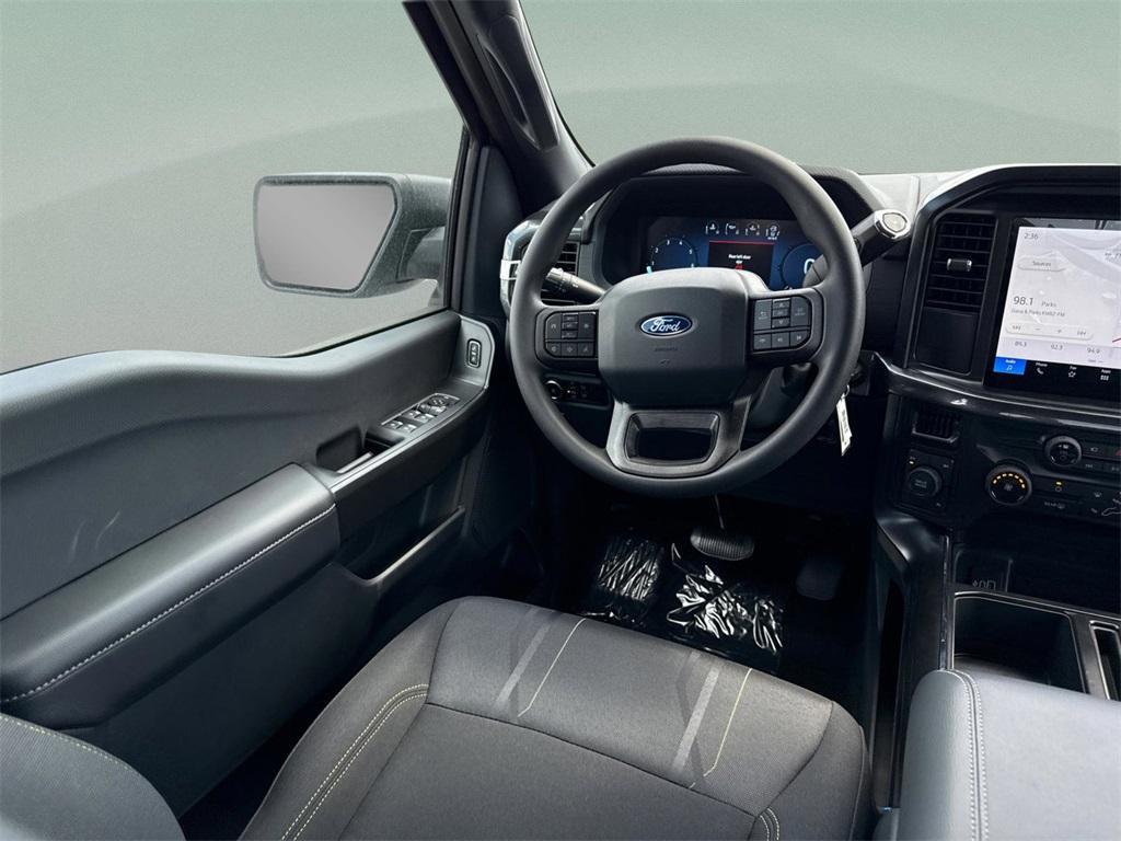 new 2025 Ford F-150 car, priced at $44,668