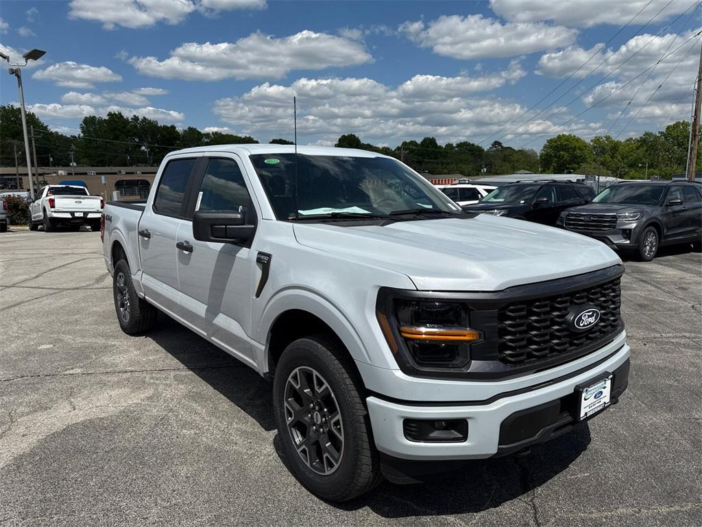 new 2025 Ford F-150 car, priced at $45,959