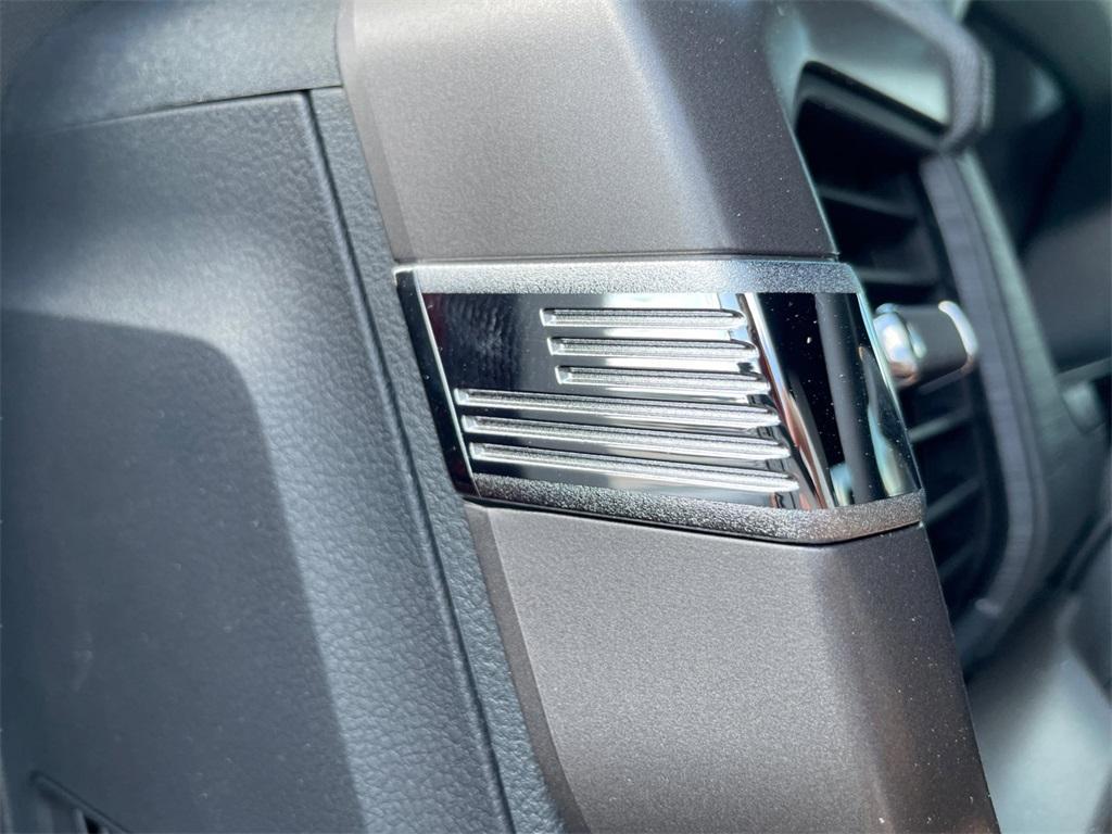 new 2025 Ford F-150 car, priced at $50,474
