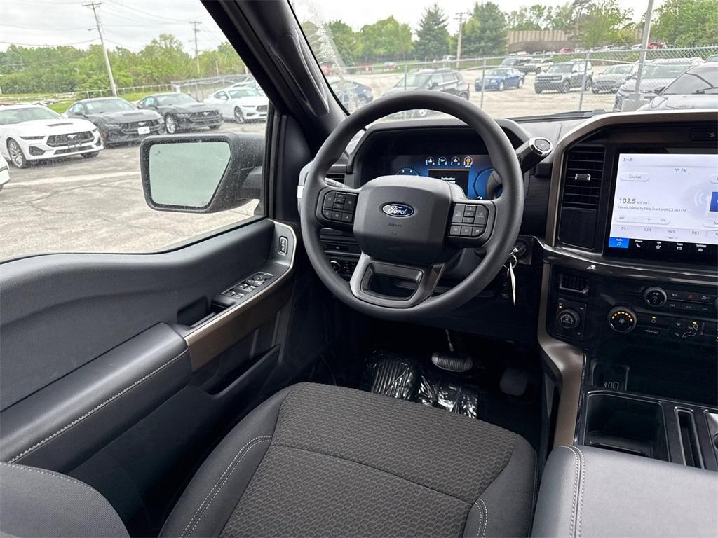 new 2025 Ford F-150 car, priced at $48,280