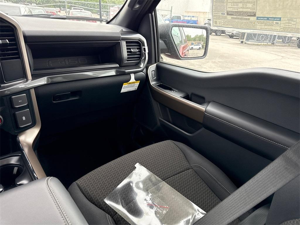 new 2025 Ford F-150 car, priced at $48,280