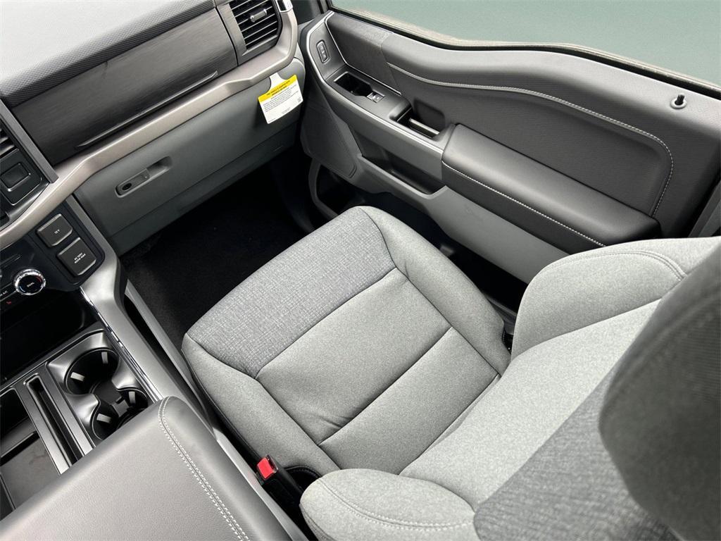 new 2025 Ford F-150 car, priced at $51,983