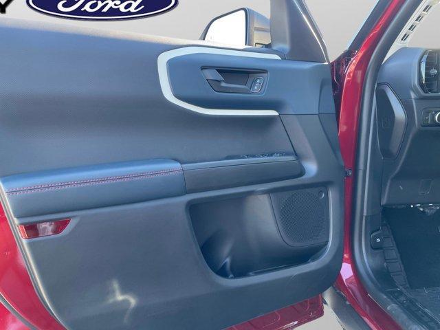 new 2025 Ford Bronco Sport car, priced at $33,938