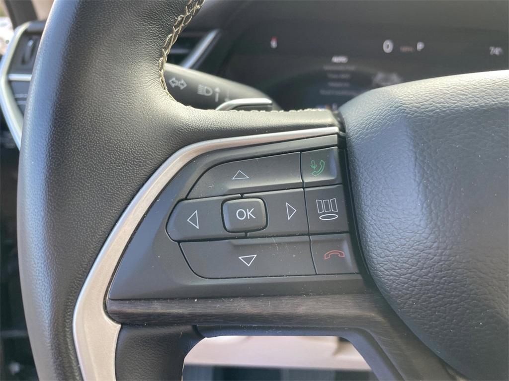 used 2022 Jeep Grand Cherokee car, priced at $30,990