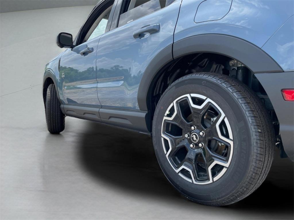 new 2025 Ford Bronco Sport car, priced at $35,844