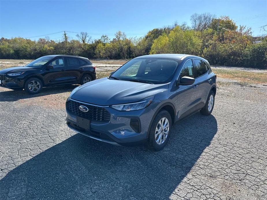 new 2024 Ford Escape car, priced at $31,000