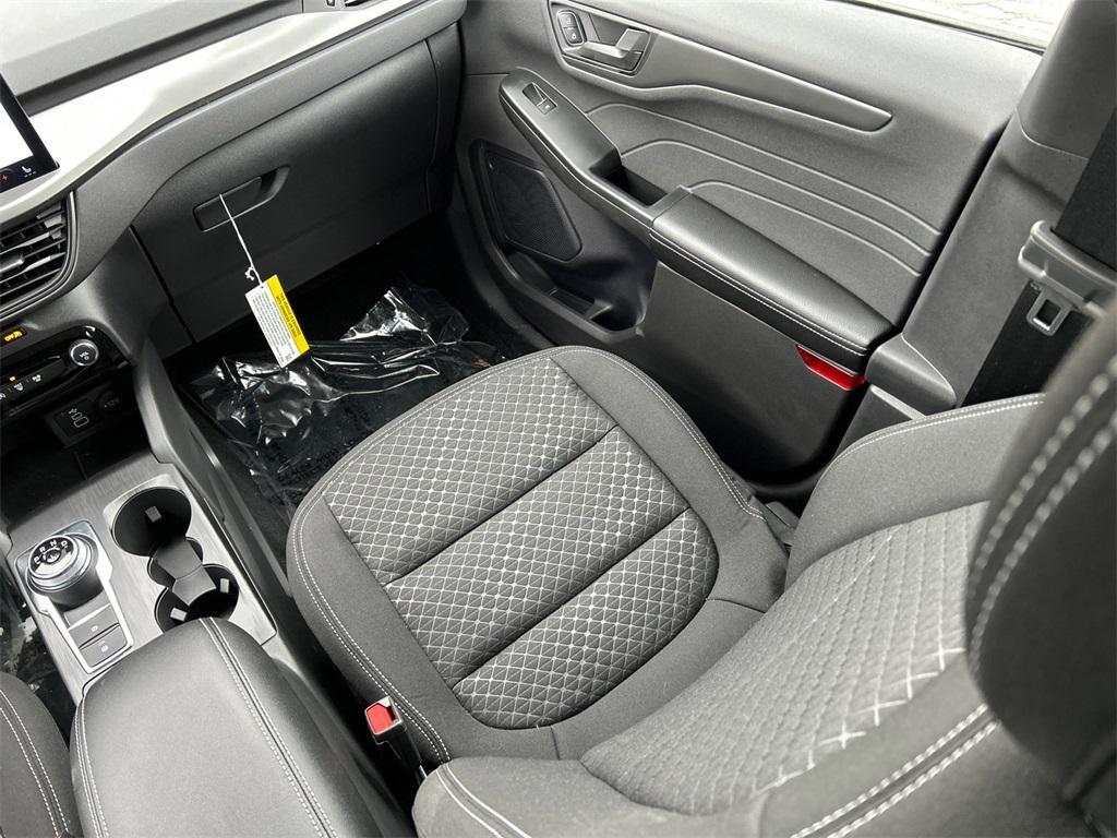new 2024 Ford Escape car, priced at $27,500