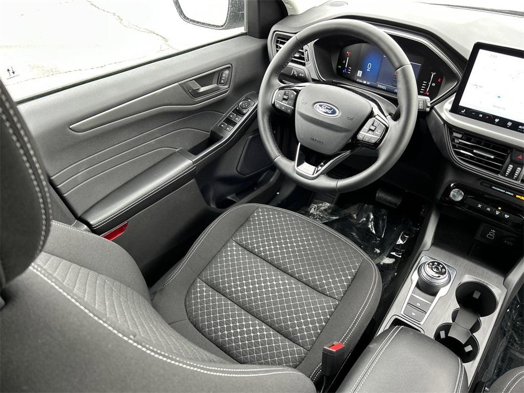 new 2024 Ford Escape car, priced at $27,500