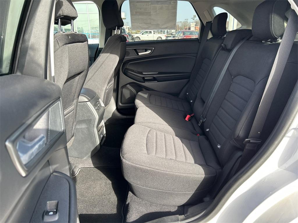 new 2024 Ford Edge car, priced at $33,500
