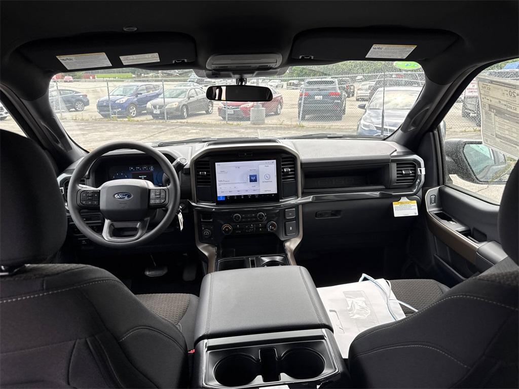 new 2025 Ford F-150 car, priced at $46,928