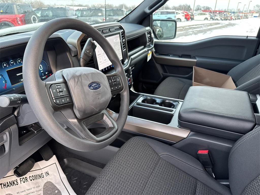 new 2024 Ford F-150 car, priced at $42,250