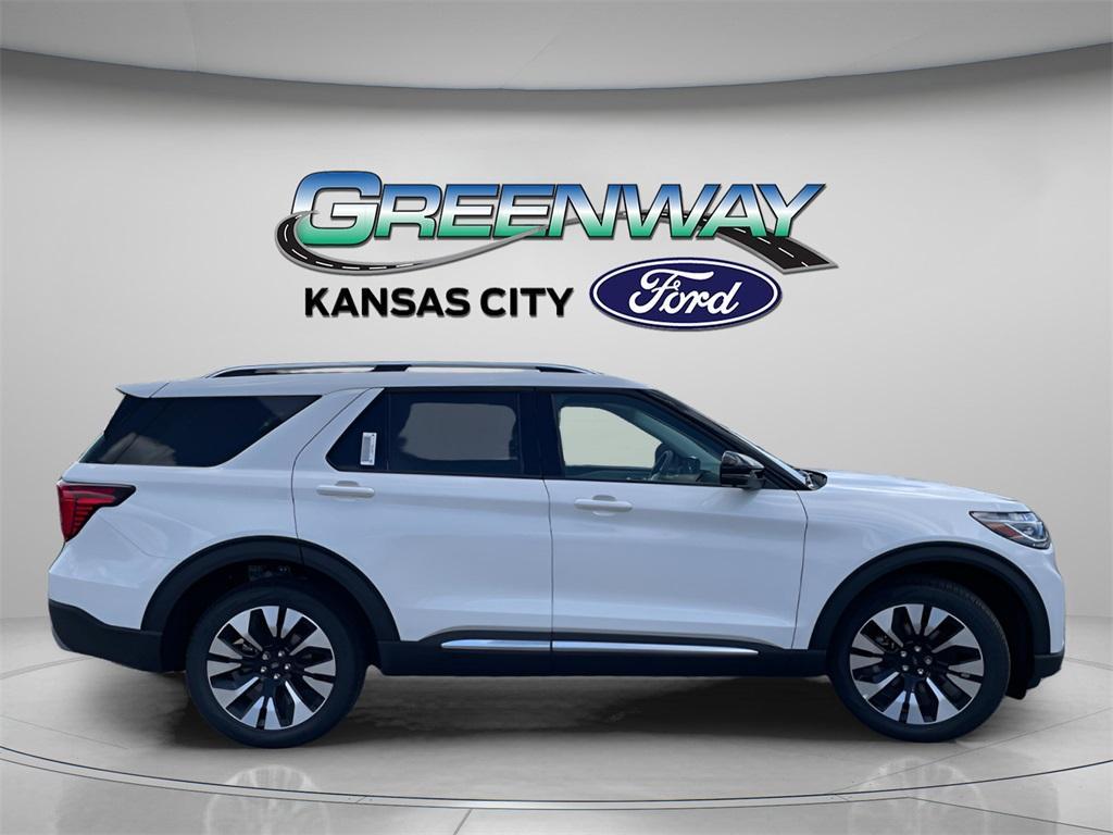 new 2025 Ford Explorer car