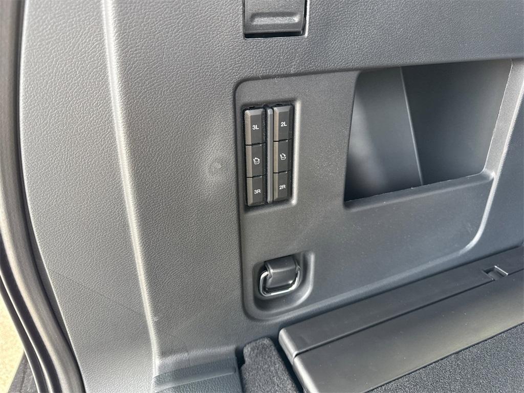 new 2024 Ford Expedition Max car, priced at $89,208