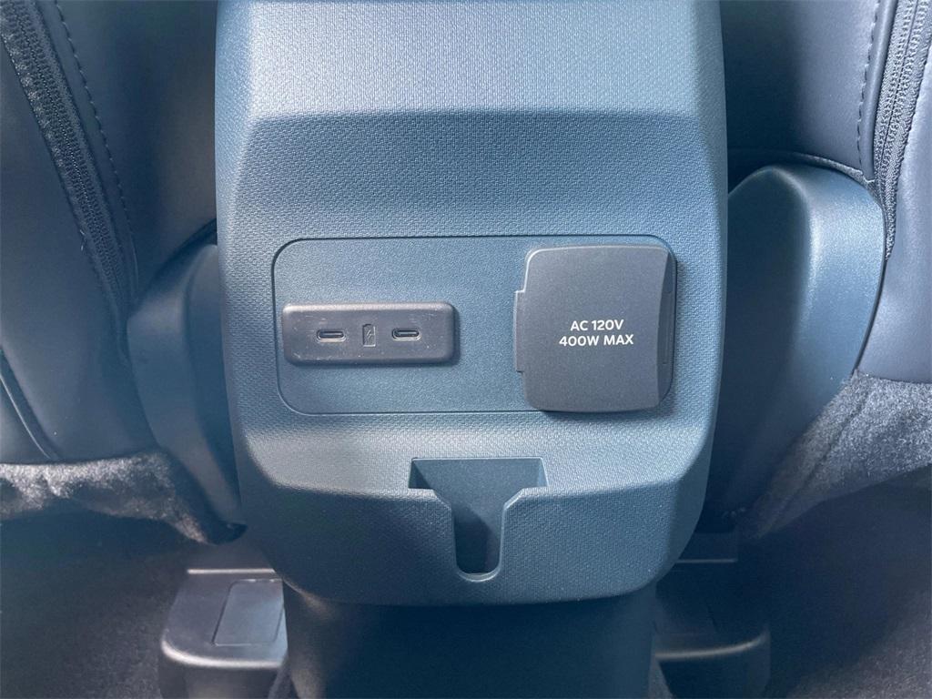 new 2025 Ford Maverick car, priced at $37,999