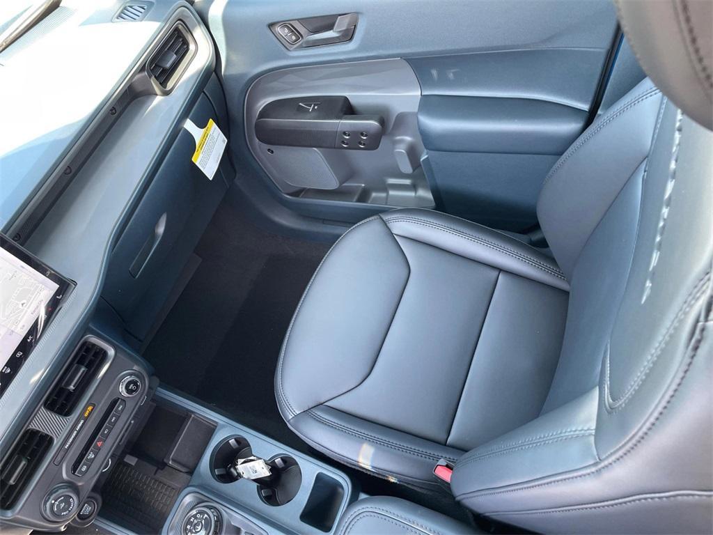 new 2025 Ford Maverick car, priced at $37,999
