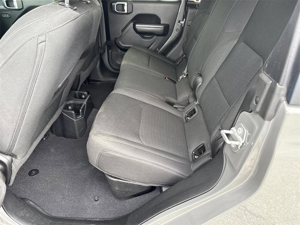 used 2021 Jeep Gladiator car, priced at $32,585