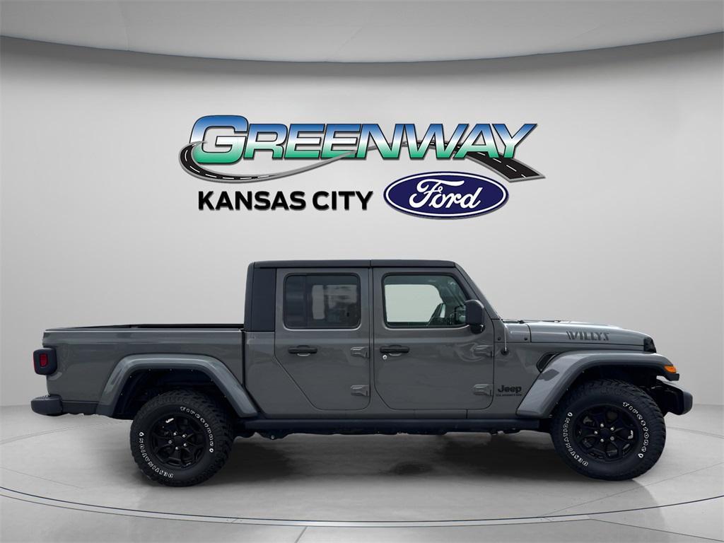 used 2021 Jeep Gladiator car, priced at $32,585