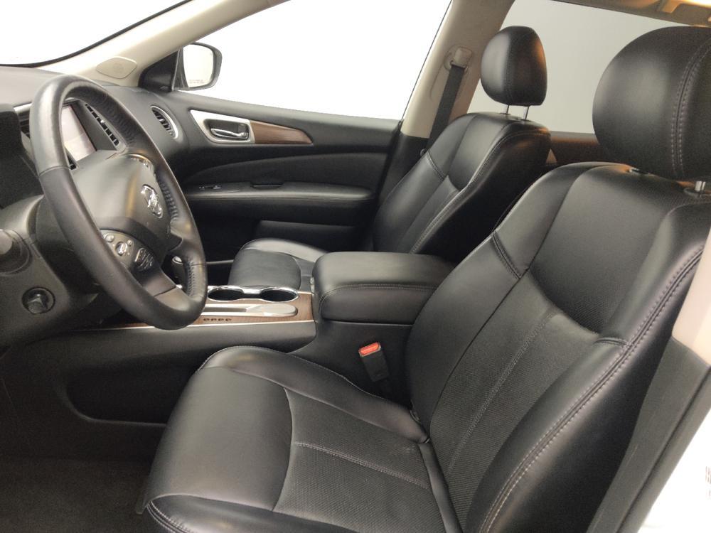 used 2020 Nissan Pathfinder car, priced at $23,795