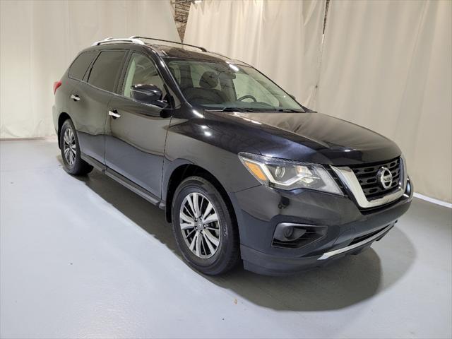 used 2020 Nissan Pathfinder car, priced at $19,895