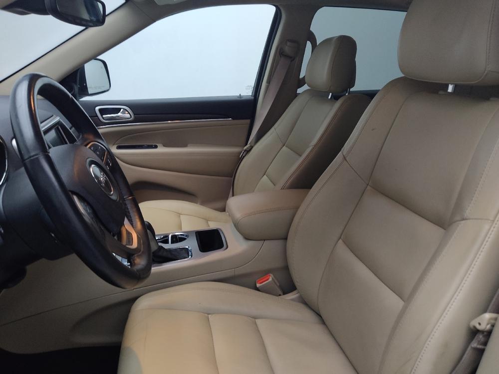 used 2018 Jeep Grand Cherokee car, priced at $17,295