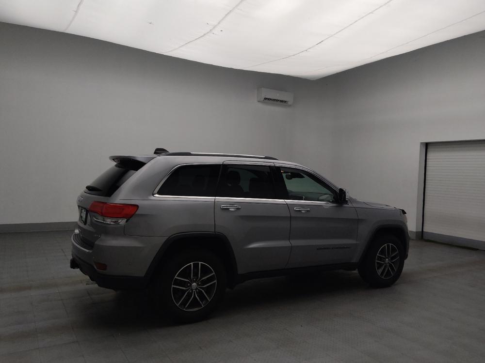 used 2018 Jeep Grand Cherokee car, priced at $17,295
