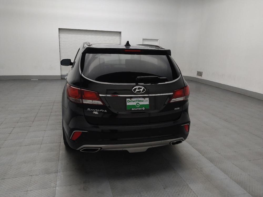 used 2018 Hyundai Santa Fe car, priced at $17,695