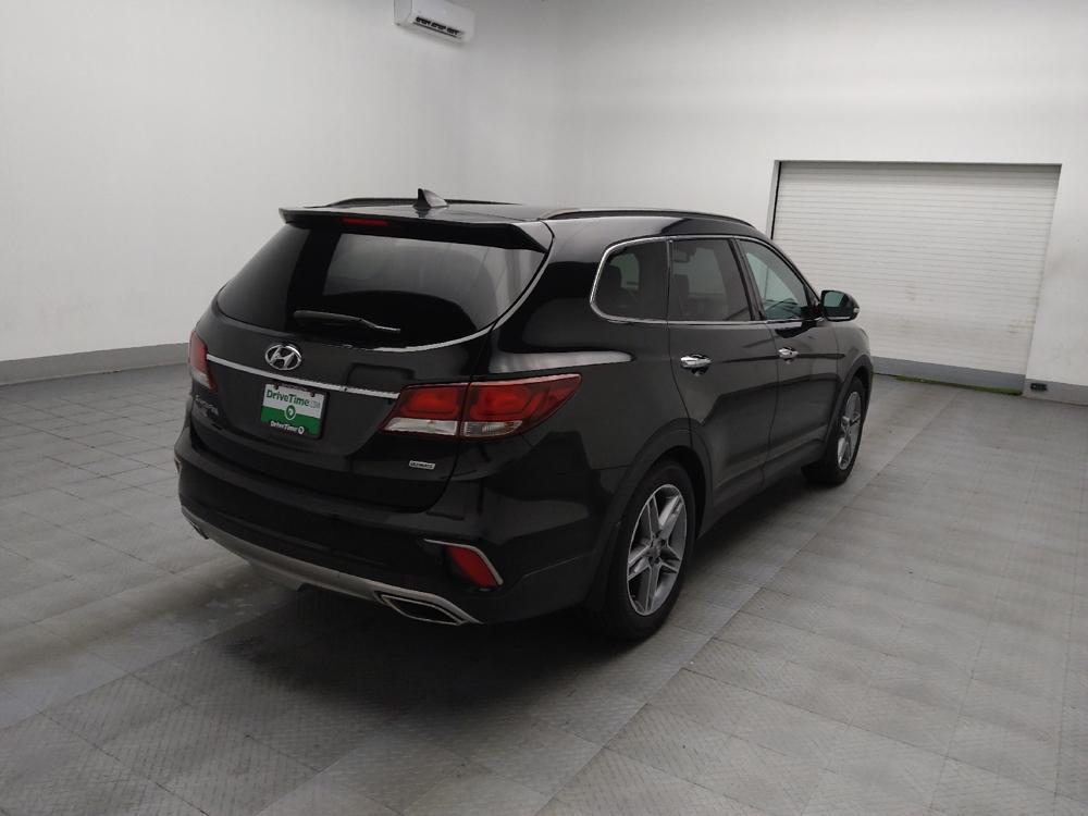 used 2018 Hyundai Santa Fe car, priced at $17,695
