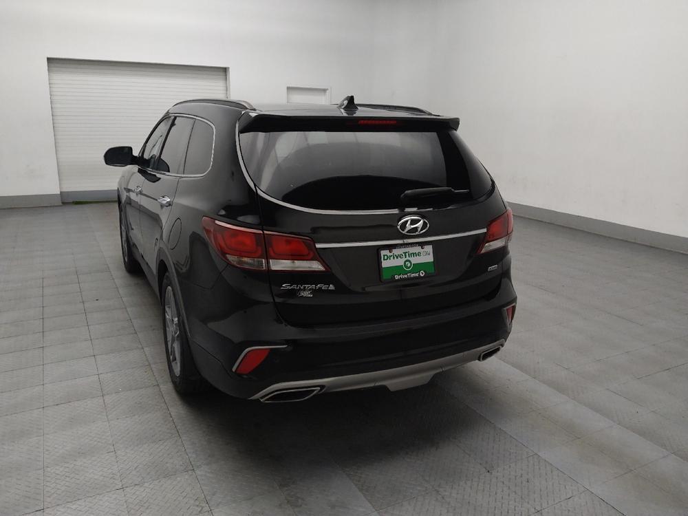 used 2018 Hyundai Santa Fe car, priced at $17,695