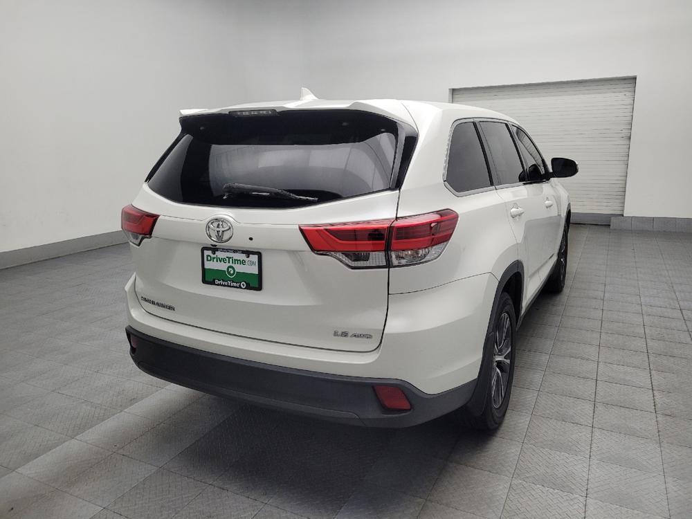 used 2019 Toyota Highlander car, priced at $22,795