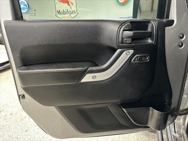 used 2016 Jeep Wrangler Unlimited car, priced at $27,995