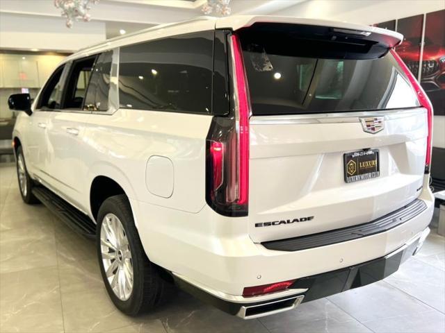 used 2022 Cadillac Escalade ESV car, priced at $64,850