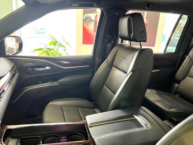 used 2022 Cadillac Escalade ESV car, priced at $64,850