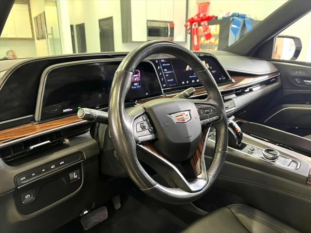 used 2022 Cadillac Escalade ESV car, priced at $64,850