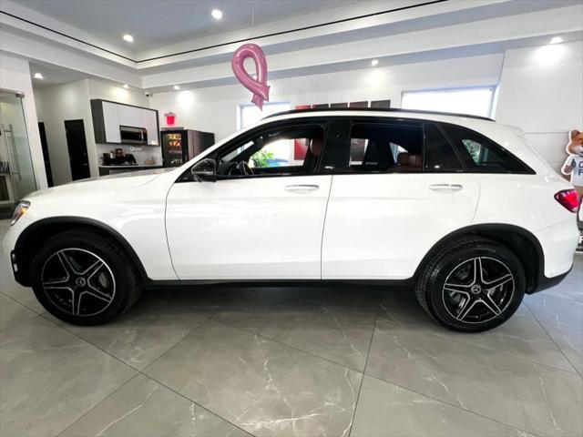 used 2022 Mercedes-Benz GLC 300 car, priced at $27,750