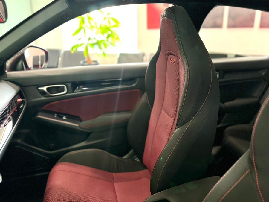 used 2024 Honda Civic Si car, priced at $25,850
