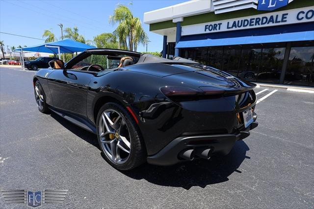 used 2025 Ferrari Roma Spider car