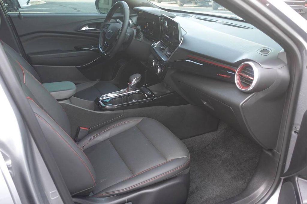 used 2024 Chevrolet Trax car, priced at $19,995
