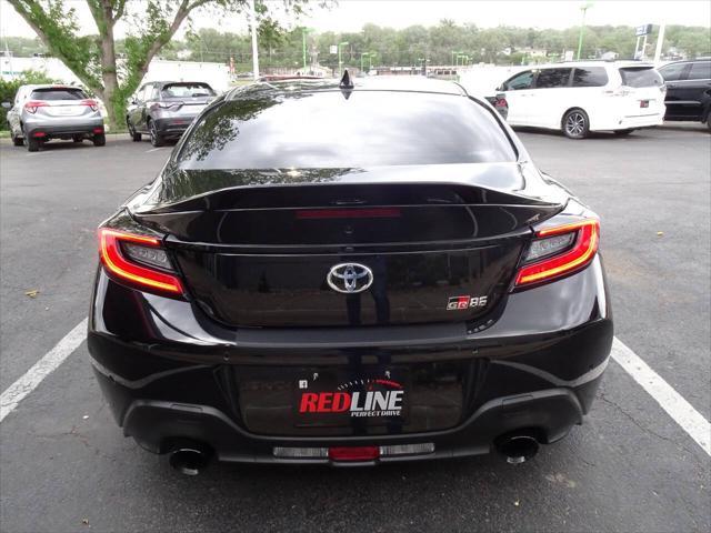 used 2024 Toyota GR86 car, priced at $25,995