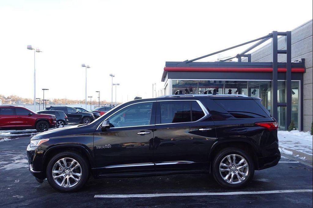 used 2018 Chevrolet Traverse car, priced at $22,995