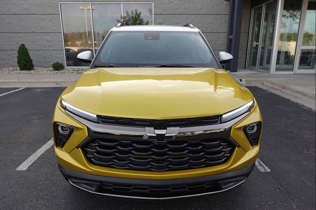 used 2024 Chevrolet TrailBlazer car, priced at $21,995