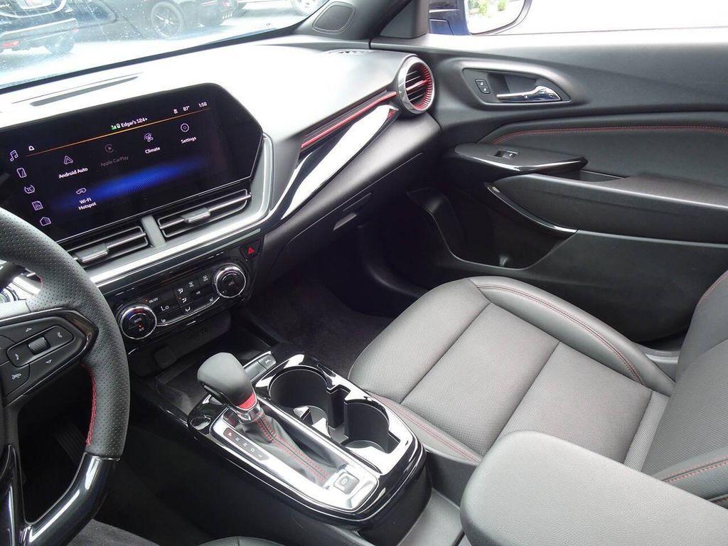 used 2024 Chevrolet Trax car, priced at $19,995