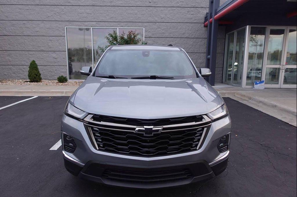used 2023 Chevrolet Traverse car, priced at $26,995