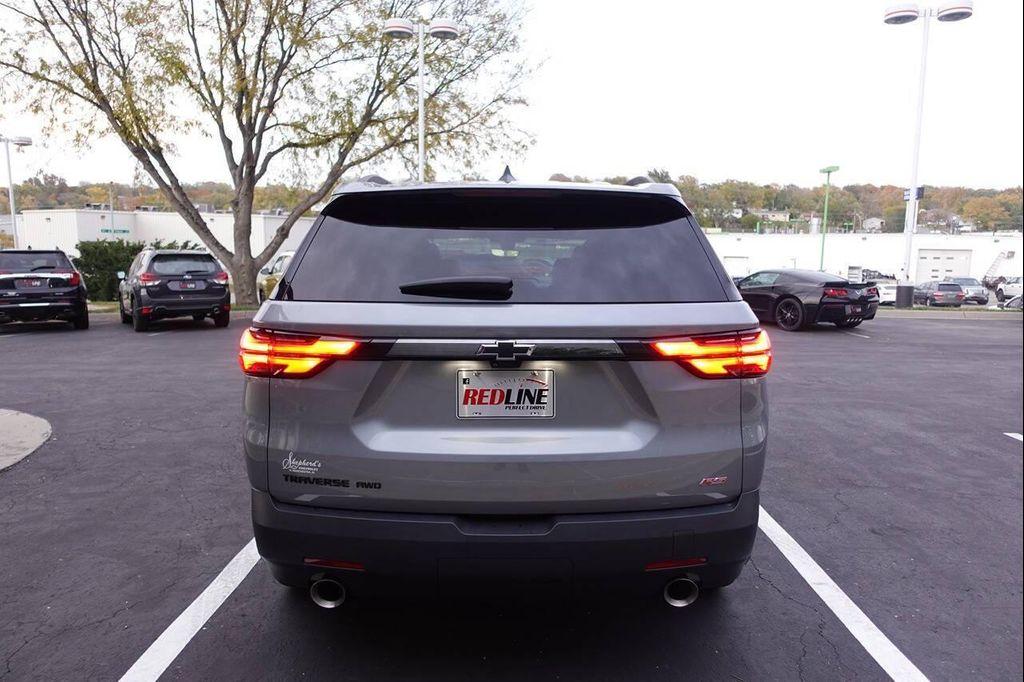 used 2023 Chevrolet Traverse car, priced at $26,995