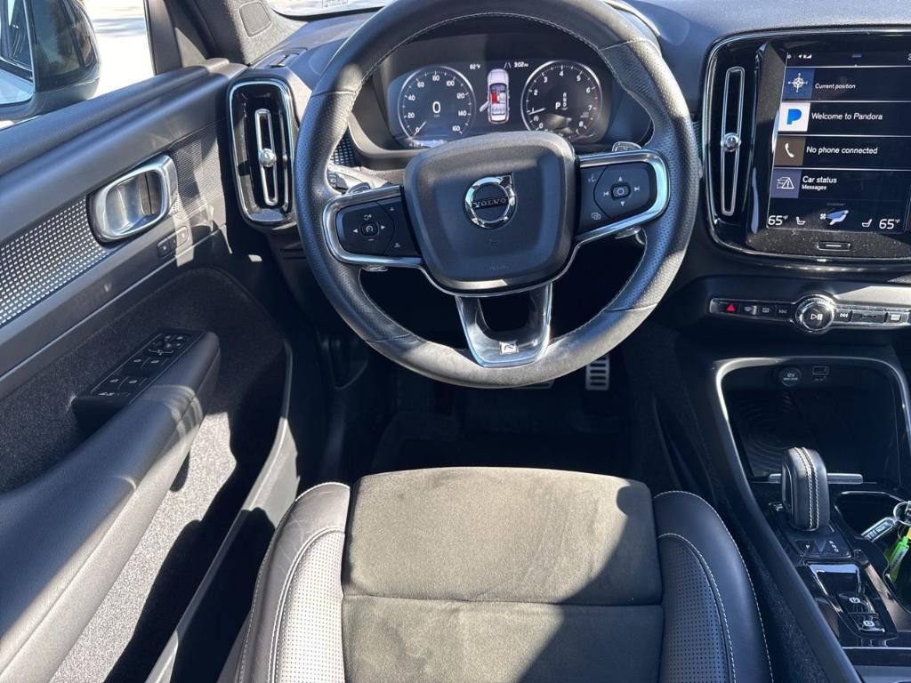 used 2019 Volvo XC40 car, priced at $24,985