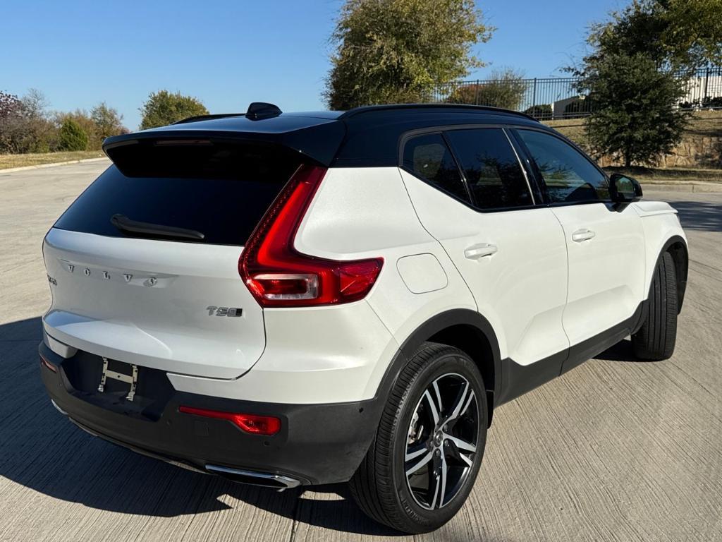 used 2019 Volvo XC40 car, priced at $24,985