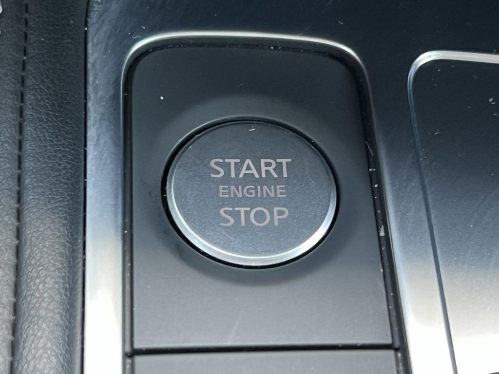 used 2025 INFINITI QX60 car, priced at $36,984