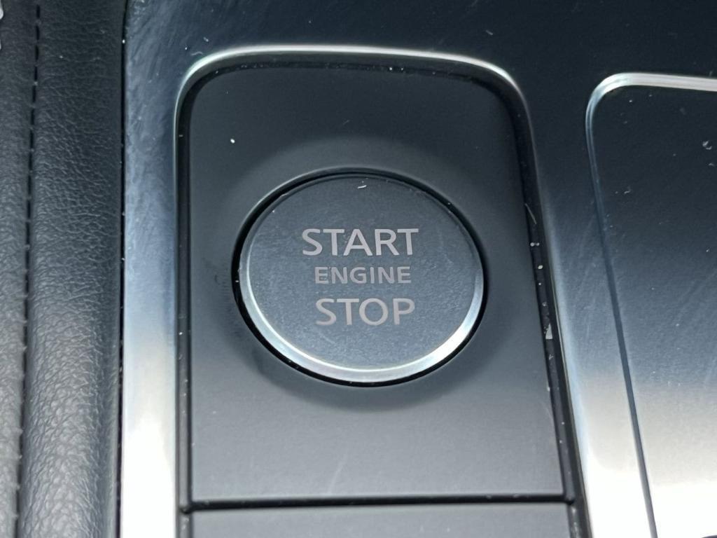 used 2025 INFINITI QX60 car, priced at $37,485