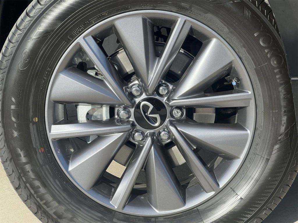 new 2025 INFINITI QX80 car, priced at $83,995