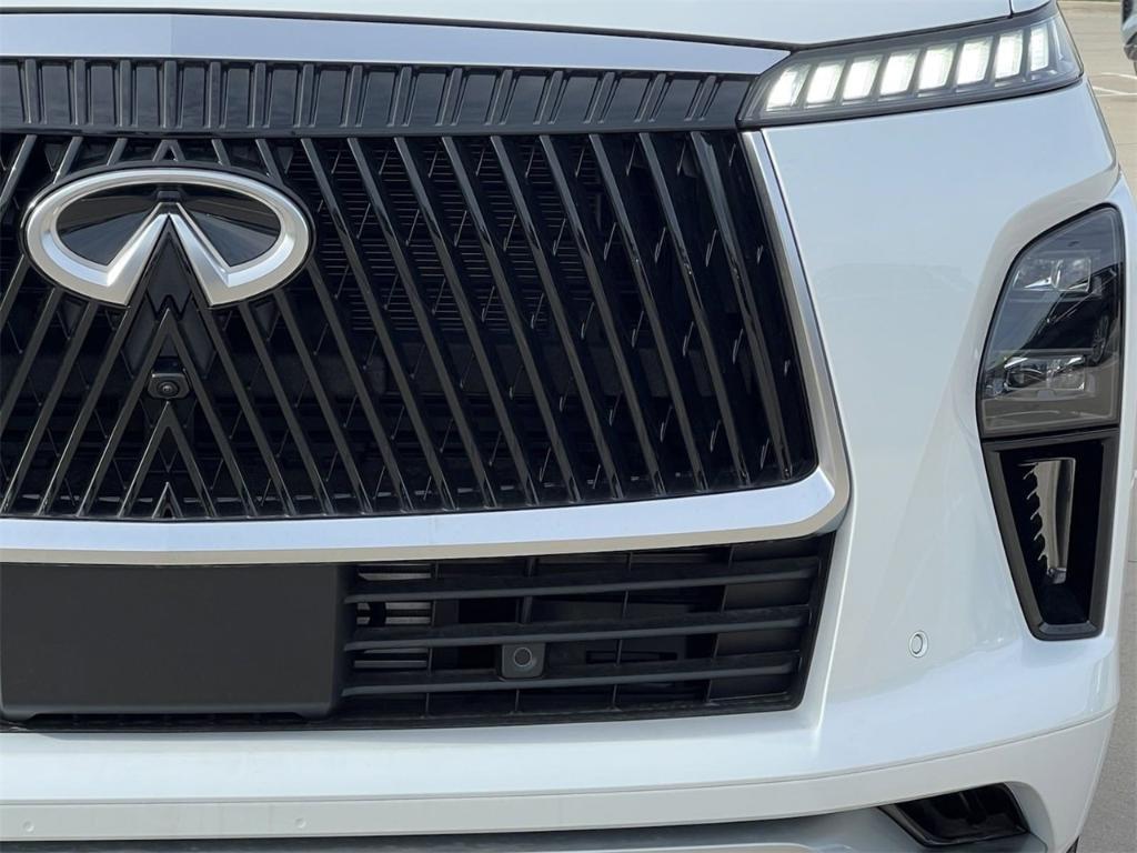 new 2025 INFINITI QX80 car, priced at $96,530