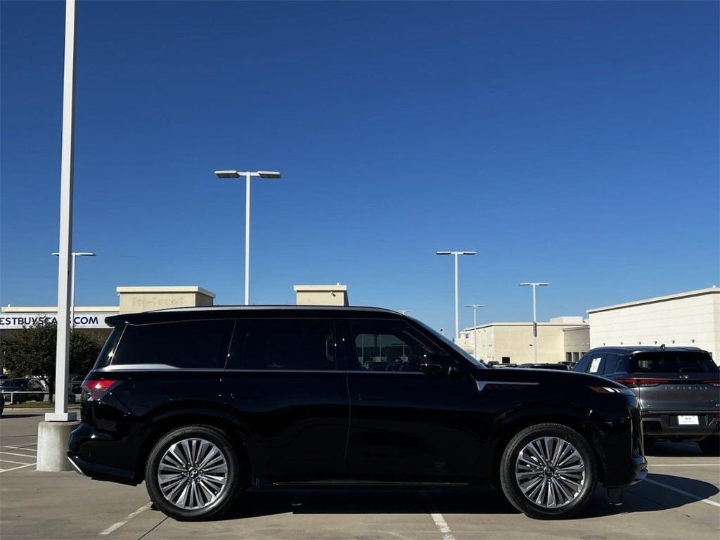 new 2025 INFINITI QX80 car, priced at $92,100